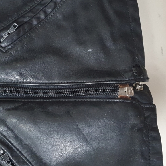 Vintage Falcon Moto Leather Jackets - Picture 9 of 10